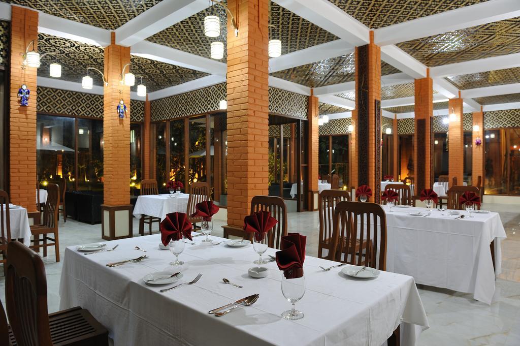Bawga Theiddhi Hotel باغان المظهر الخارجي الصورة