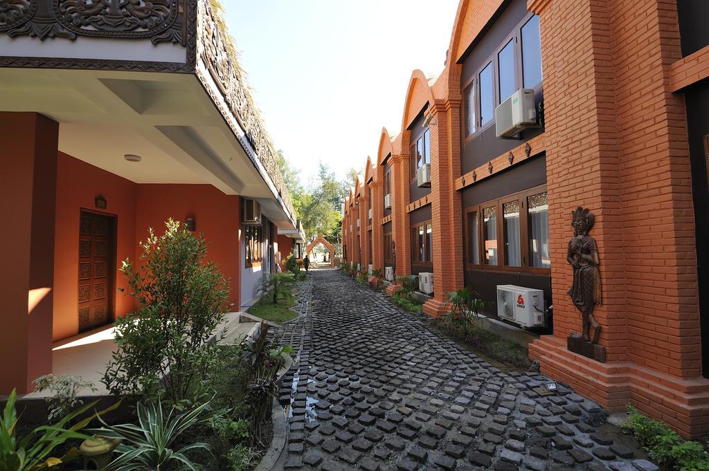 Bawga Theiddhi Hotel باغان المظهر الخارجي الصورة