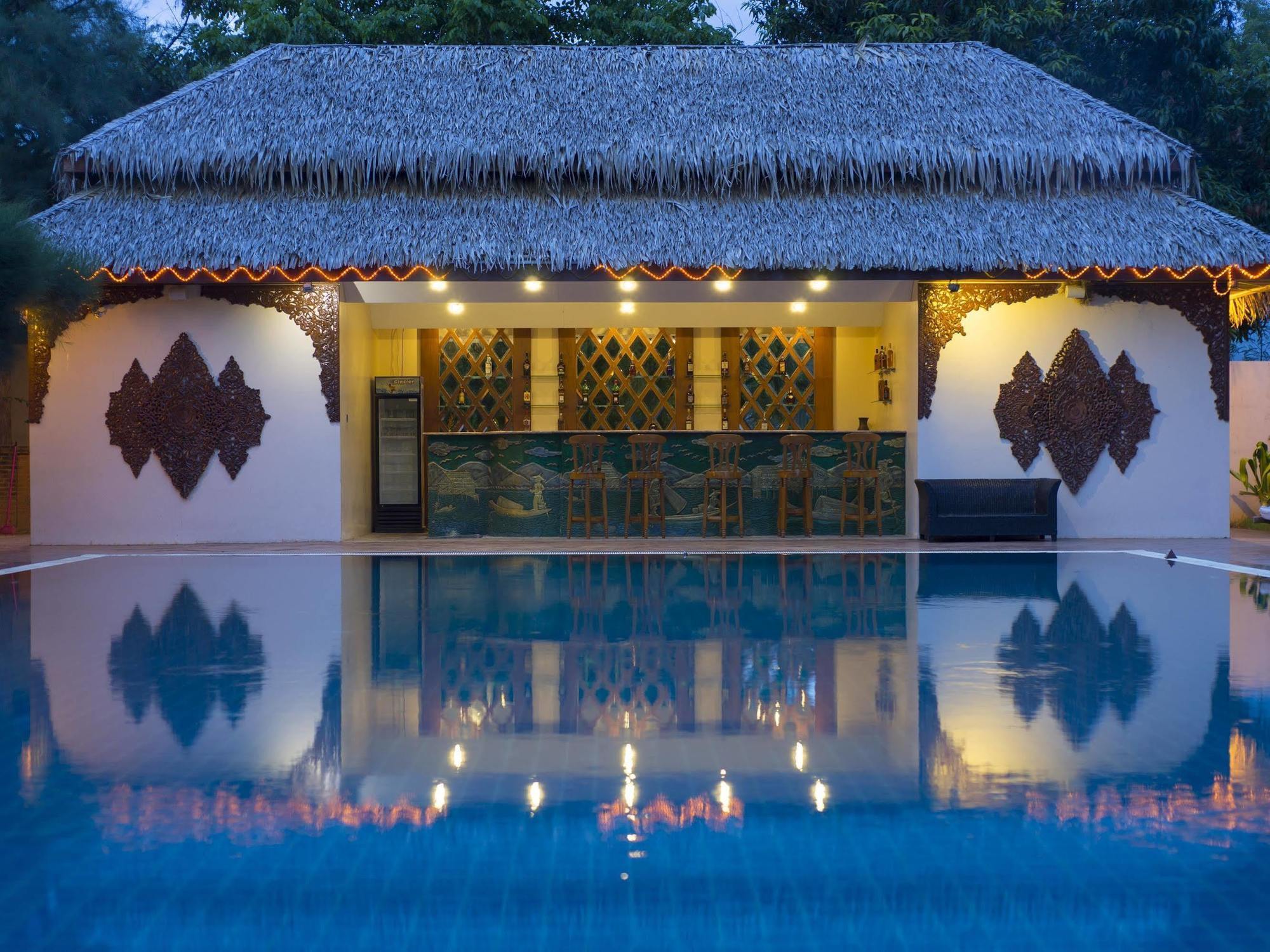 Bawga Theiddhi Hotel باغان المظهر الخارجي الصورة