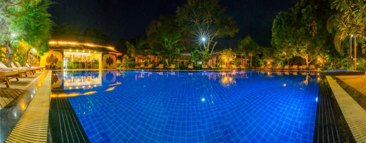 Bawga Theiddhi Hotel باغان المظهر الخارجي الصورة