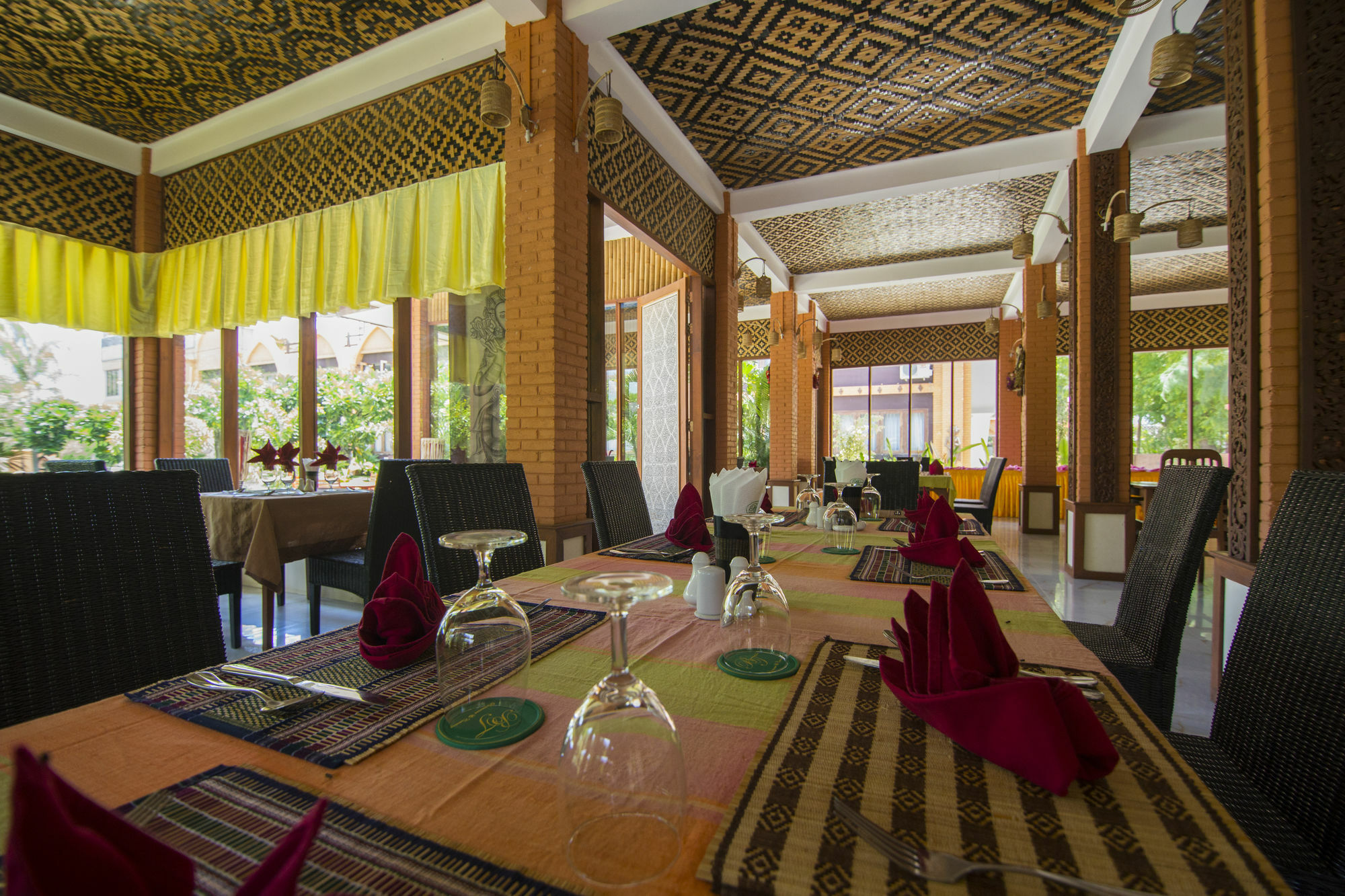 Bawga Theiddhi Hotel باغان المظهر الخارجي الصورة